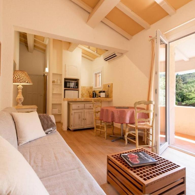 Peaceful haven with terrace and parking - Superior Apartment mit 1 Schlafzimmer - 1