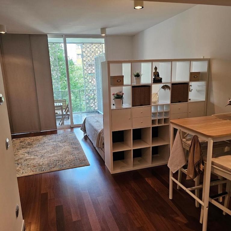 Studio 107 Florence - One-Bedroom Apartment - 16