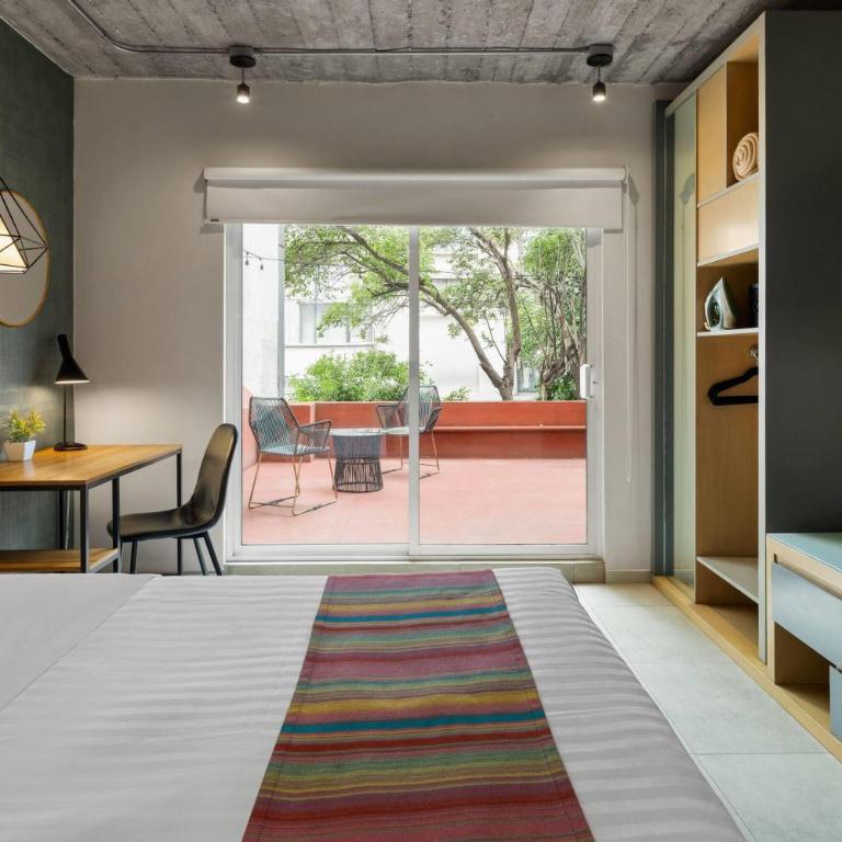 Hotel VIVE MX wtc CDMX, Trademark Collection by Wyndham - Queen Suite with Terrace - Non-Smoking - 3