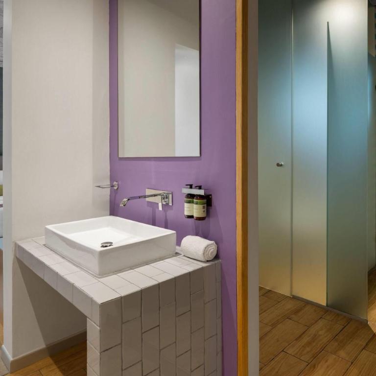 Hotel VIVE MX wtc CDMX, Trademark Collection by Wyndham - Queen Suite with Terrace - Non-Smoking - 7