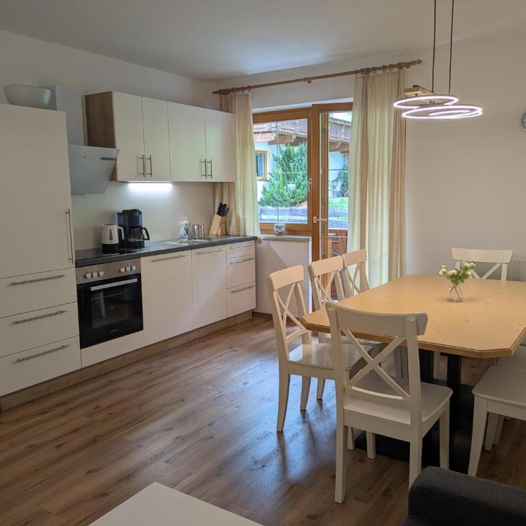 Apartment Neustift near Stubai Ski Lift - Apartment mit 2 Schlafzimmern - 2