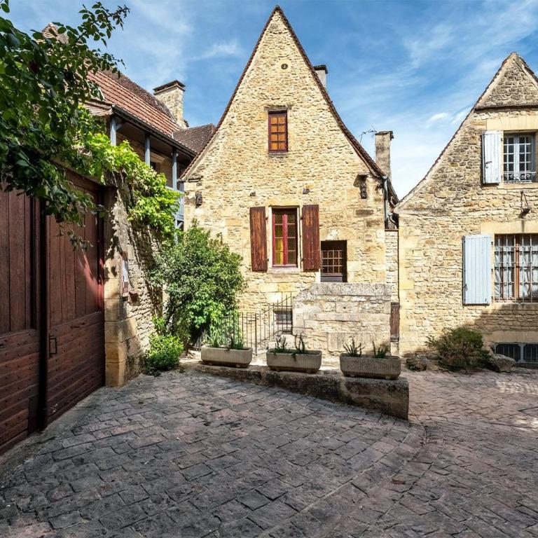 Le Petit Château - centre de Sarlat - Maison 3 Chambres - 5