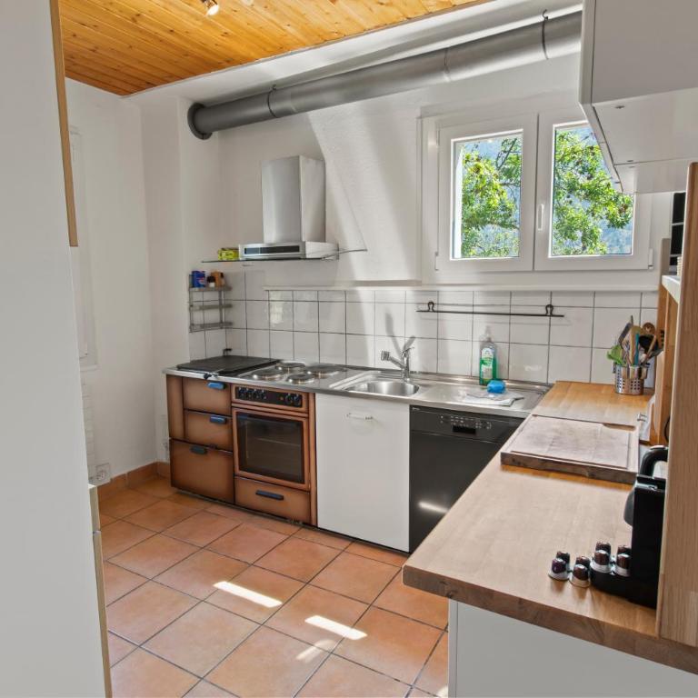 Chalet 10 personnes, vue Dent Blanche, parking - Chalet - 18