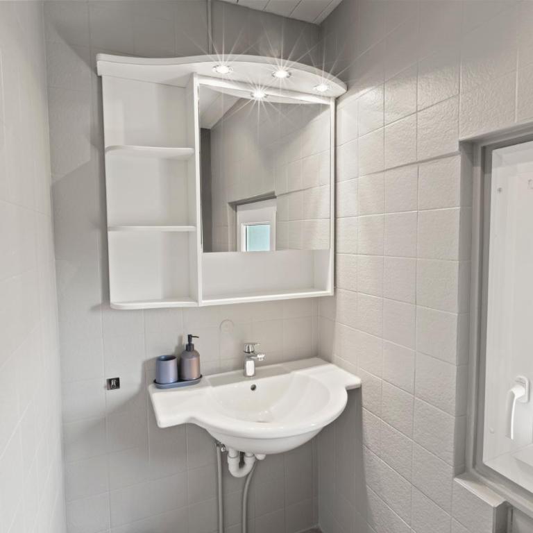 Chalet 10 personnes, vue Dent Blanche, parking - Chalet - 17
