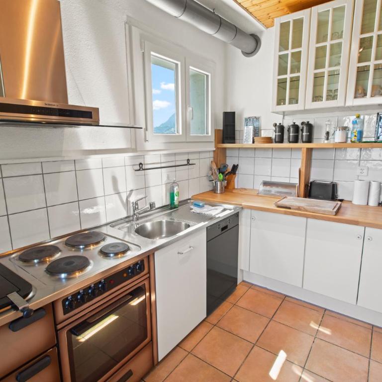 Chalet 10 personnes, vue Dent Blanche, parking - Chalet - 6
