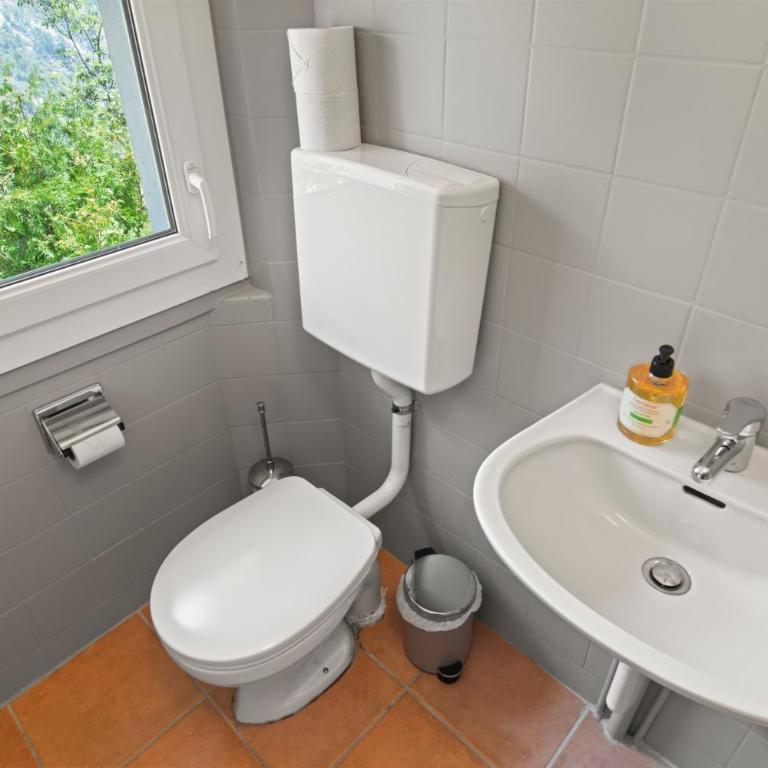 Chalet 10 personnes, vue Dent Blanche, parking - Chalet - 29