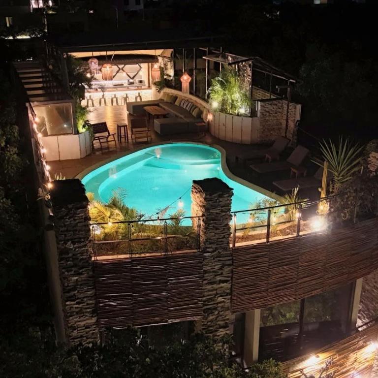 Fantastic 6BR Luxury Penthouse Villa 12ppl Rooftop Pool & Bathtub - Villa - 40