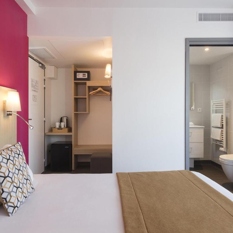 Sure Hotel by Best Western Saint-Raphael Le Dramont - Chambre Lit Queen-Size Standard avec Balcon - Non-Fumeurs - 8
