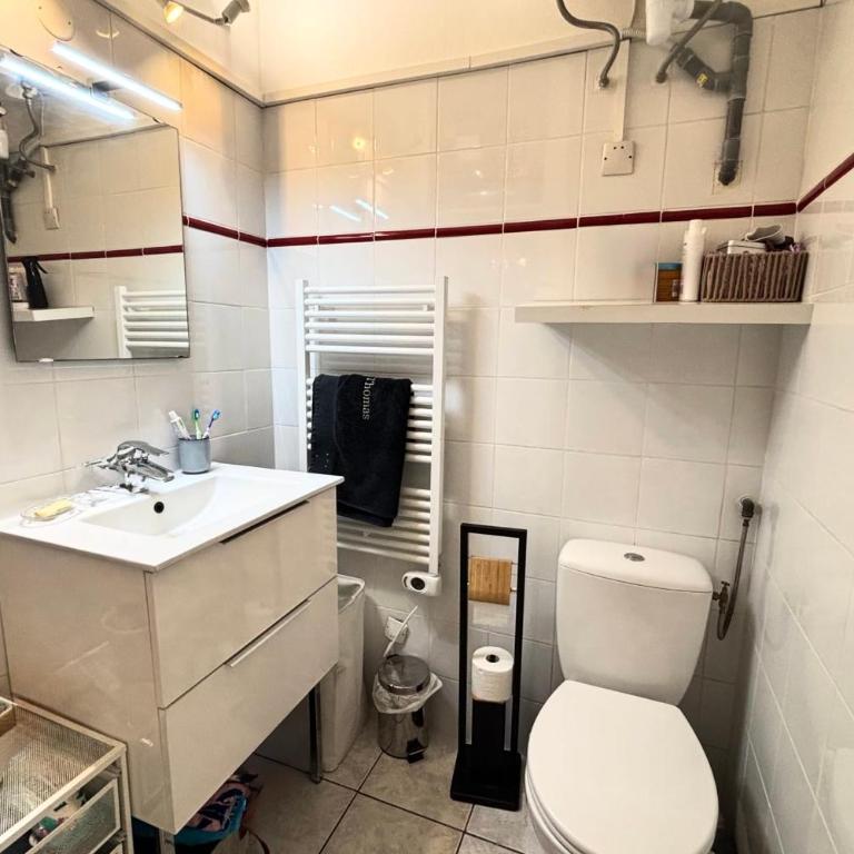 Libération appartement au calme et sécurisé - Studio - 12