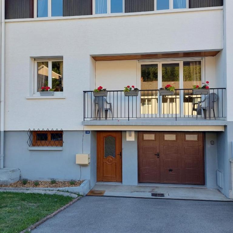 Maison Mitoyenne entre les lacs, proche du centre ville de Gérardmer - Villa 3 Chambres - 8