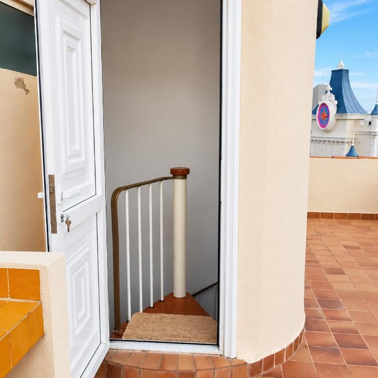 Golf Park Sunny Cozy Penthouse near the Ocean with large double terraces, fiber WIFI, 3 pools, NEW bbq South Tenerife - Apartamento con terraza - 43