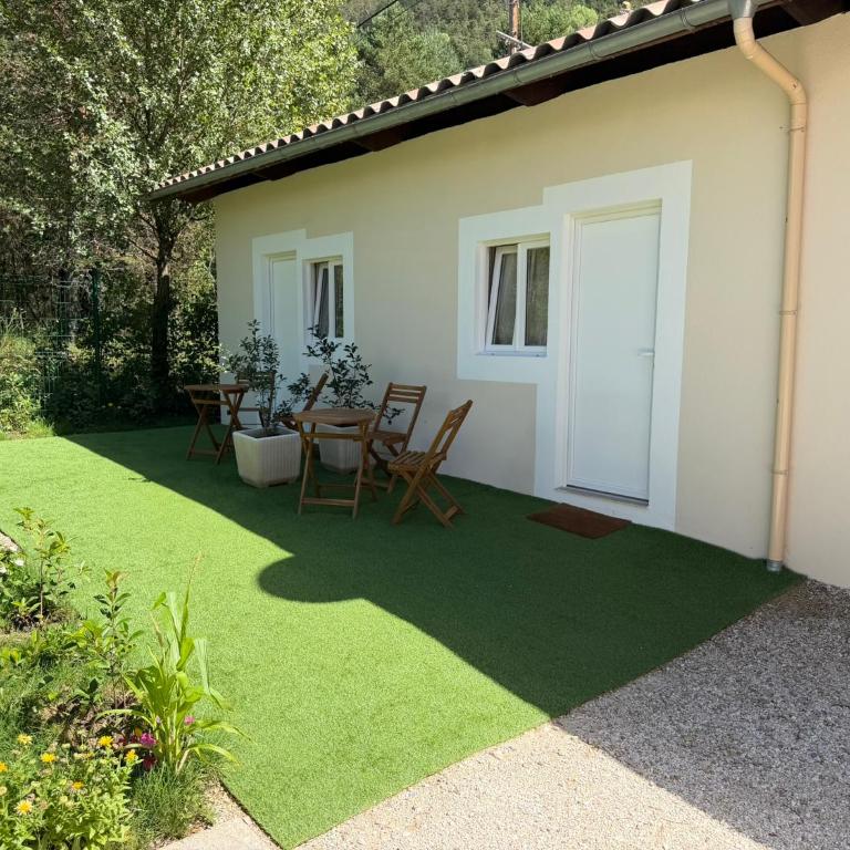 N2 Studio montagne avec Jardin, Calme et nature, Valberg à 18mn, Spa en Option - Studio - 8
