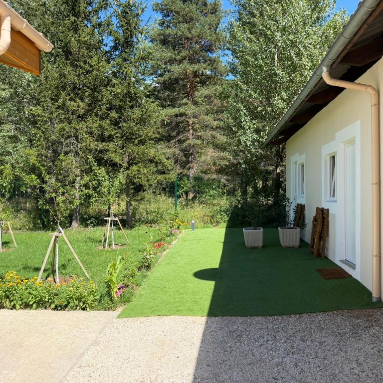 N2 Studio montagne avec Jardin, Calme et nature, Valberg à 18mn, Spa en Option - Studio - 9