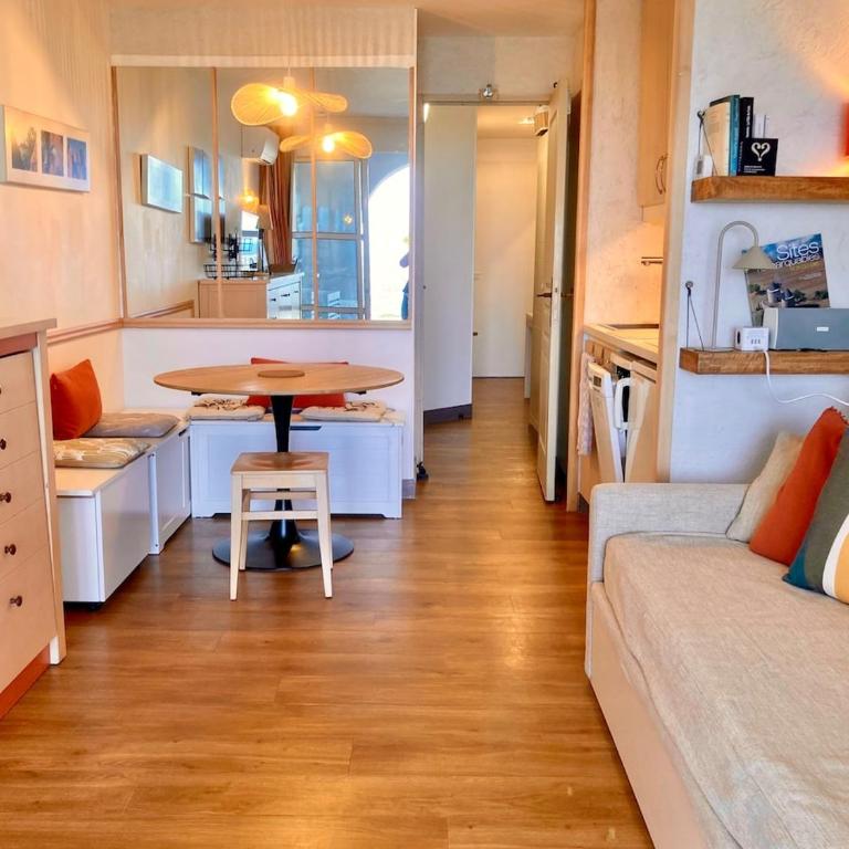 Ground floor with sea view and pools in Cap Esterel - Apartamento de 2 dormitorios - 16