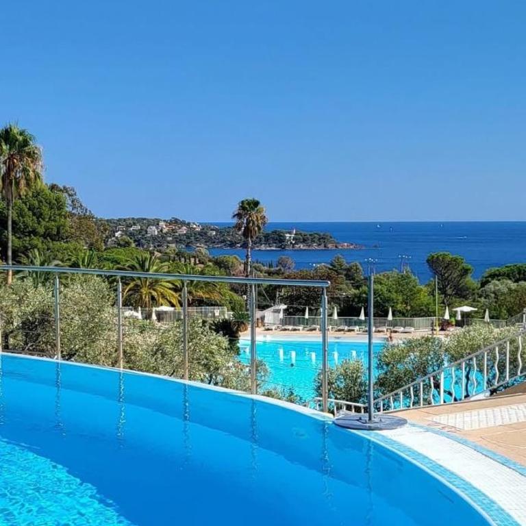 Ground floor with sea view and pools in Cap Esterel - Apartamento de 2 dormitorios - 4