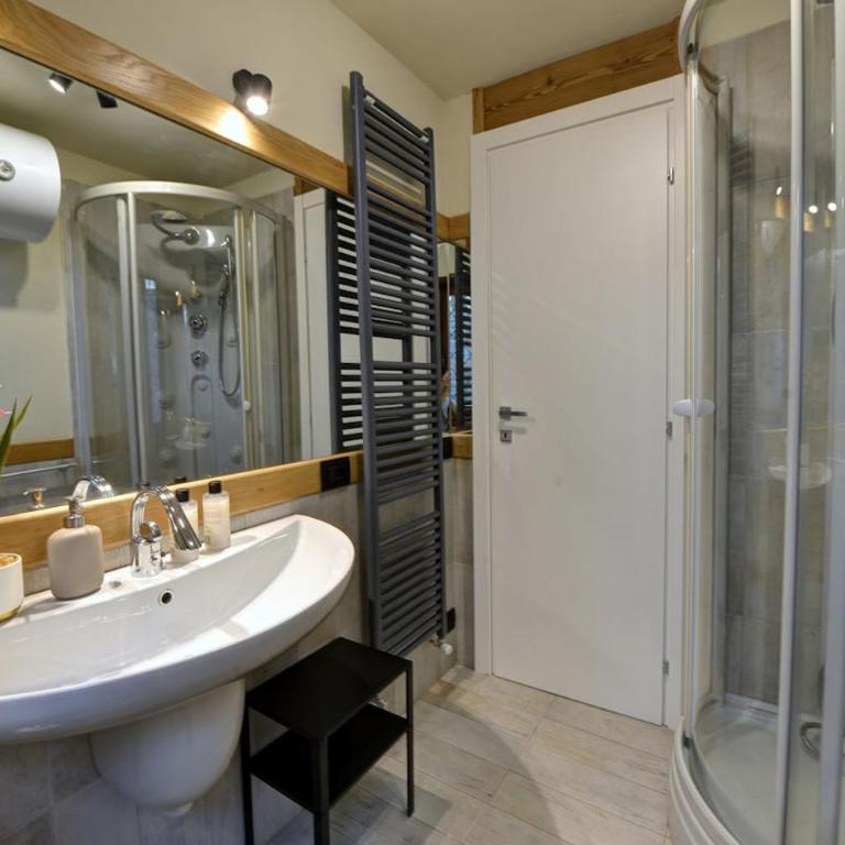 Balcone sul Bianco - 3 camere, funivia a 600m - Appartamento con 3 Camere da Letto - 46