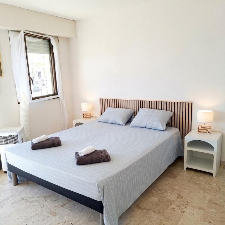 Appartement VUE MER Exceptionnelle PARKING Privé Menton Centre CLIM mobile - Appartamento con 1 Camera da Letto - 15