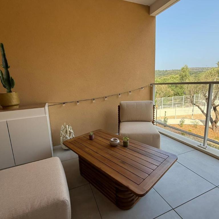 Modern studio - terrace - pool - Monolocale - 12