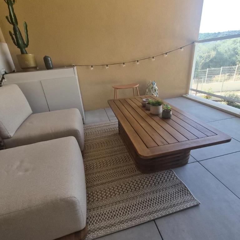 Modern studio - terrace - pool - Monolocale - 13