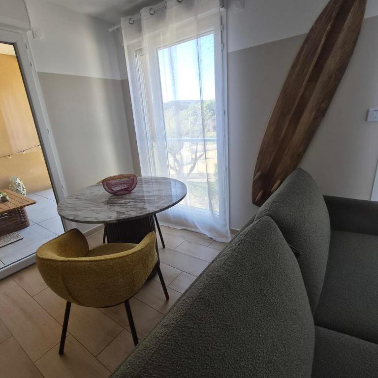 Modern studio - terrace - pool - Monolocale - 8
