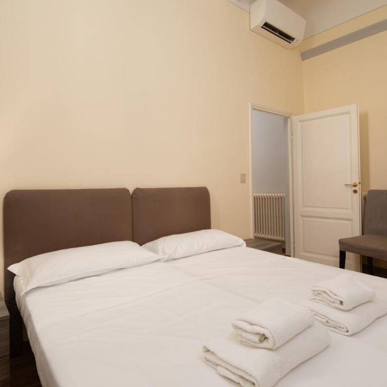 Cavalleggeri Palace - Three-Bedroom Apartment - 15