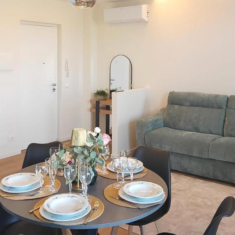 1 Bedroom Stunning Apartment In Salò - Appartamento con 1 Camera da Letto e Vista Lago - 1