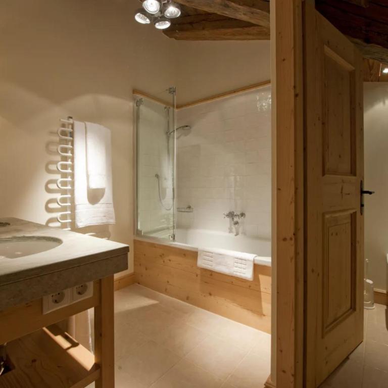 Mountain Escape Apartment Easy Access & Private Parking - Apartment mit 4 Schlafzimmern - 9