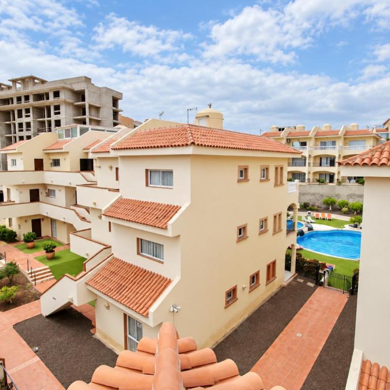 Golf Park Sunny Cozy Penthouse near the Ocean with large double terraces, fiber WIFI, 3 pools, NEW bbq South Tenerife - Apartamento con terraza - 37