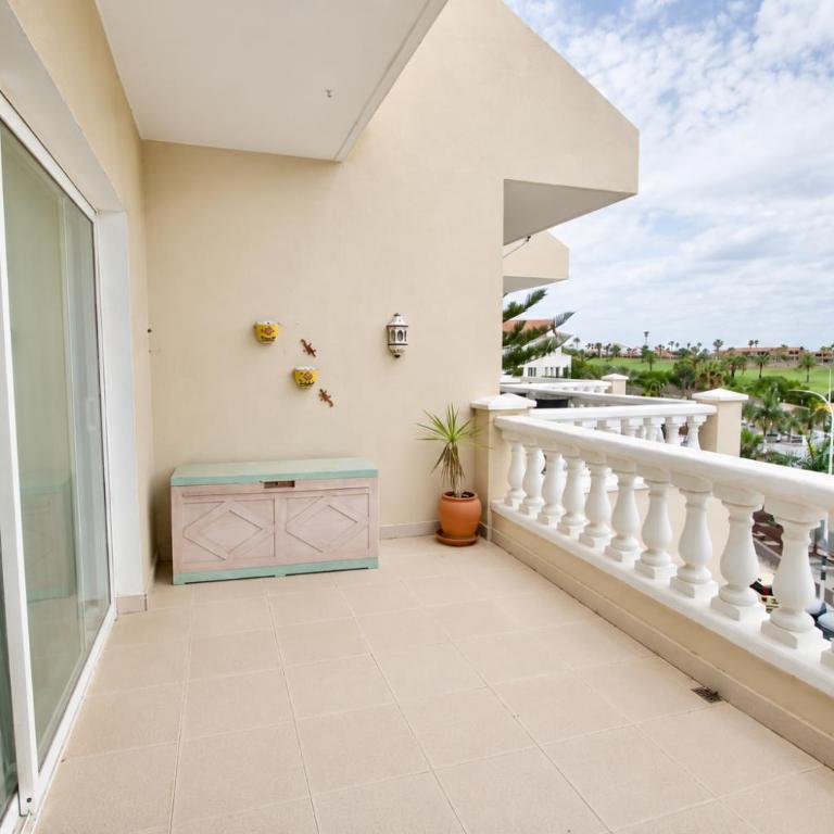Golf Park Sunny Cozy Penthouse near the Ocean with large double terraces, fiber WIFI, 3 pools, NEW bbq South Tenerife - Apartamento con terraza - 49
