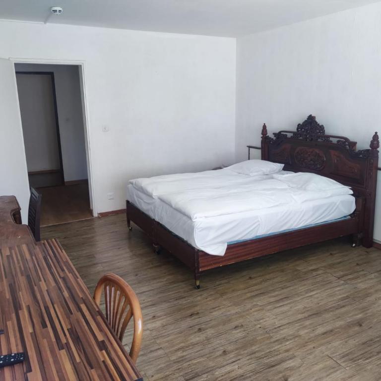 Hôtel Balzac - Grande Chambre Double - 3