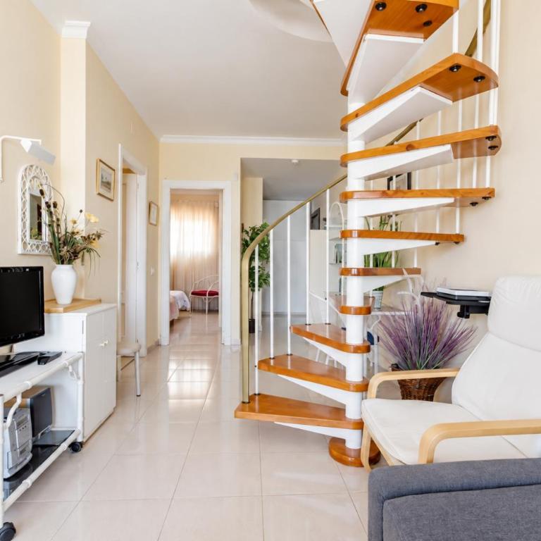 Golf Park Sunny Cozy Penthouse near the Ocean with large double terraces, fiber WIFI, 3 pools, NEW bbq South Tenerife - Apartamento con terraza - 31