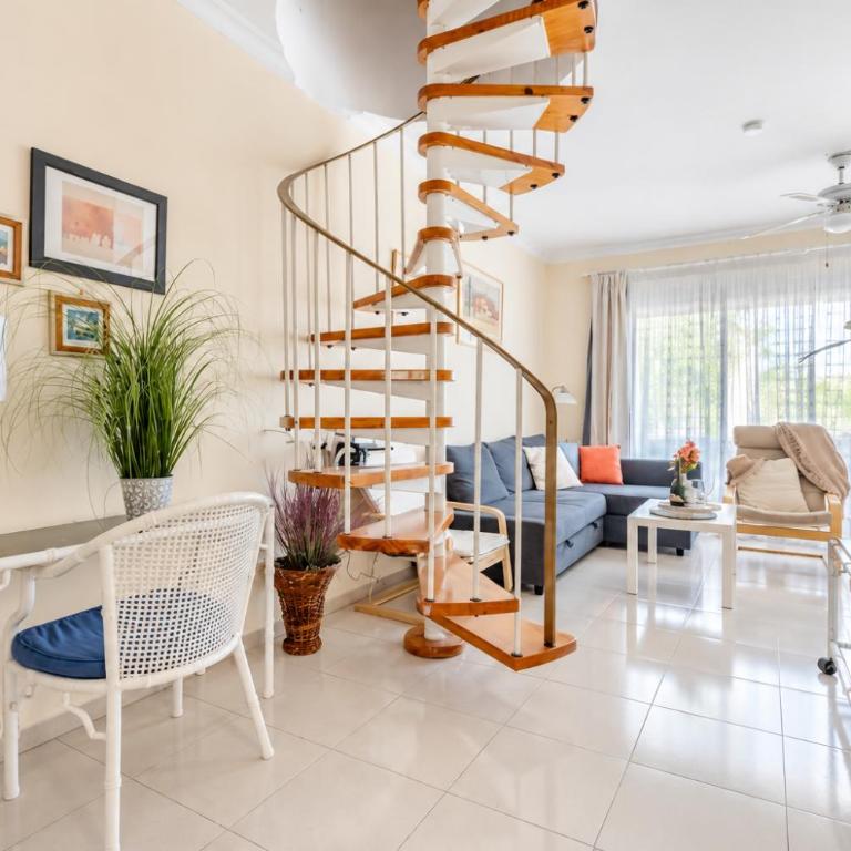 Golf Park Sunny Cozy Penthouse near the Ocean with large double terraces, fiber WIFI, 3 pools, NEW bbq South Tenerife - Apartamento con terraza - 7