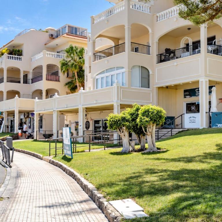 Golf Park Sunny Cozy Penthouse near the Ocean with large double terraces, fiber WIFI, 3 pools, NEW bbq South Tenerife - Apartamento con terraza - 11