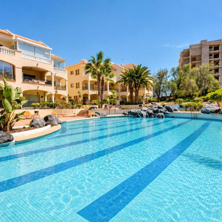 Golf Park Sunny Cozy Penthouse near the Ocean with large double terraces, fiber WIFI, 3 pools, NEW bbq South Tenerife - Apartamento con terraza - 40