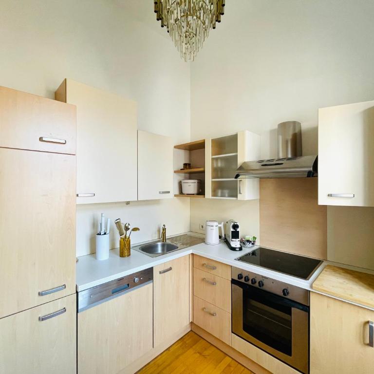 APSTAY City Center I Parking I Self Check-in - Deluxe Apartment mit 1 Schlafzimmer und Stadtblick - 3
