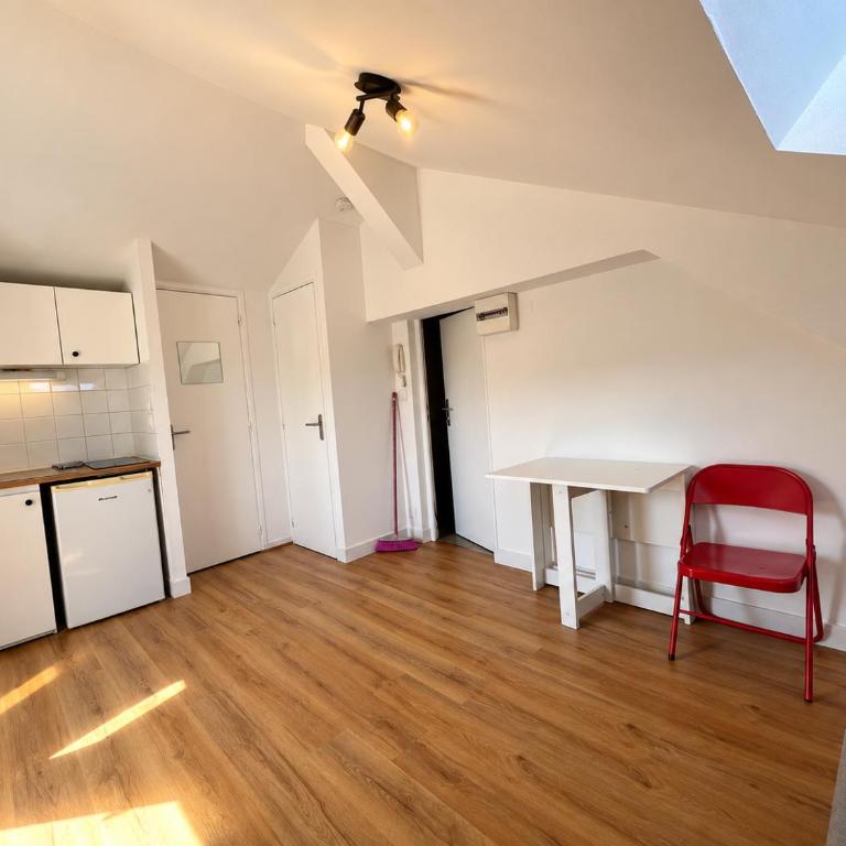 Studio loft sous les toits en centre-ville - Appartement 1 Chambre - 6