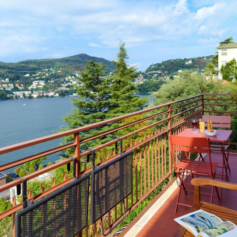 Como In The Sky - 150 Steps, by MyHomeInComo - Two-Bedroom Apartment with Lake View - 38