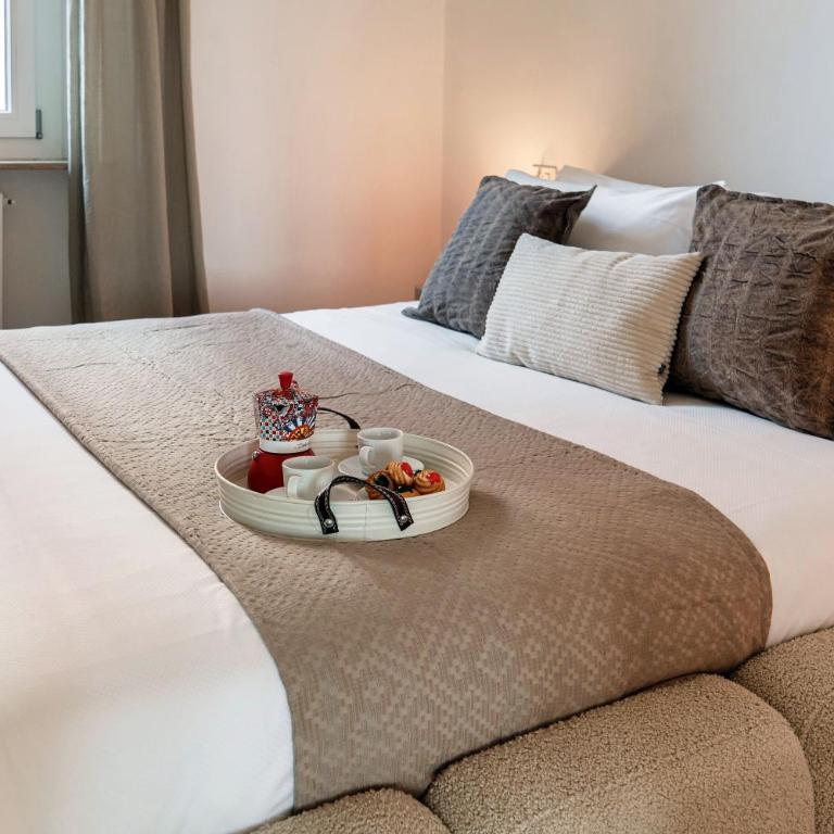 Como In The Sky - 150 Steps, by MyHomeInComo - Two-Bedroom Apartment with Lake View - 43