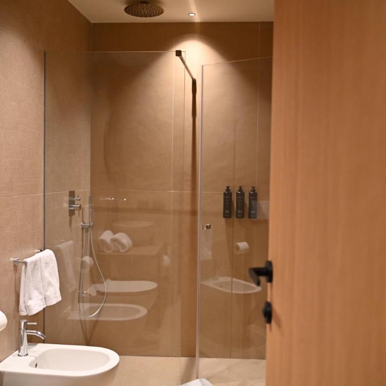 Vivere Hotel - Camera Superior Matrimoniale/Doppia con Letti Singoli - 6