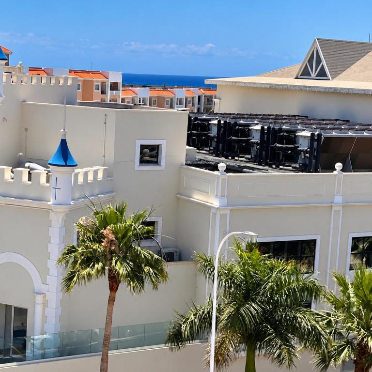 Golf Park Sunny Cozy Penthouse near the Ocean with large double terraces, fiber WIFI, 3 pools, NEW bbq South Tenerife - Apartamento con terraza - 47