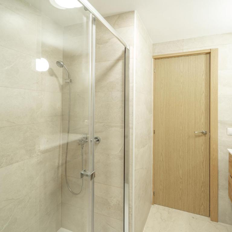 WELCS APARTAMENTO 454 EMP con vistas al canal - Apartamento con vistas y balcón - 16