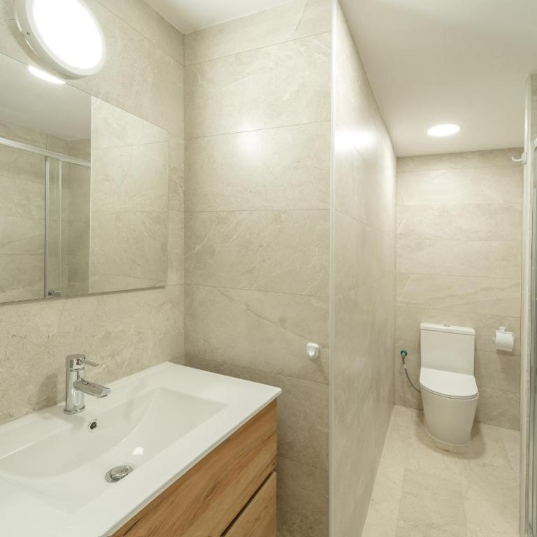 WELCS APARTAMENTO 454 EMP con vistas al canal - Apartamento con vistas y balcón - 17