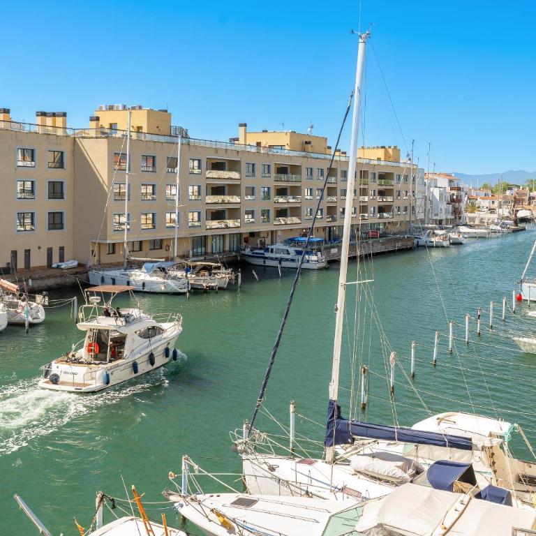WELCS APARTAMENTO 454 EMP con vistas al canal - Apartamento con vistas y balcón - 26