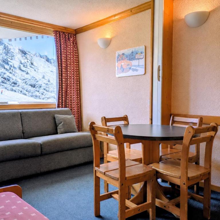 Studio divisible Au pied des pistes Balcon vue sur pistes - Studio - 1