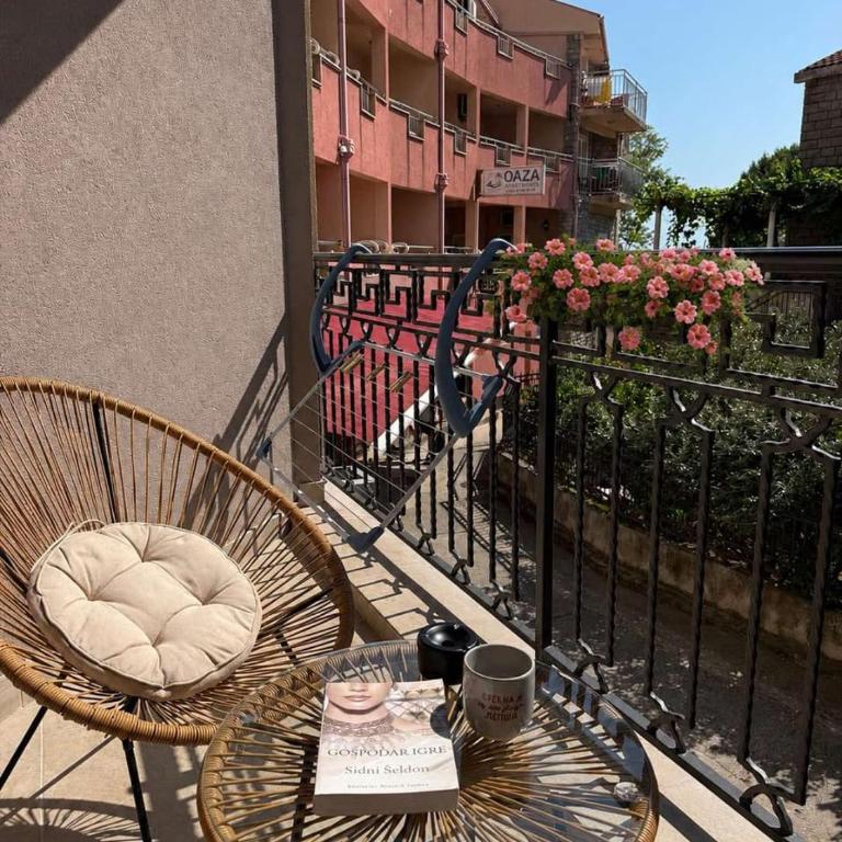 Apartments Seven - 30 Steps from the Beach with Private Parking - Apartman sa 1 Spavaćom Sobom i Pogledom - 1