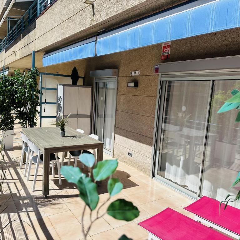 WELCS APARTAMENTO 455 PDA con piscina y vistas - Apartment with Balcony - 17
