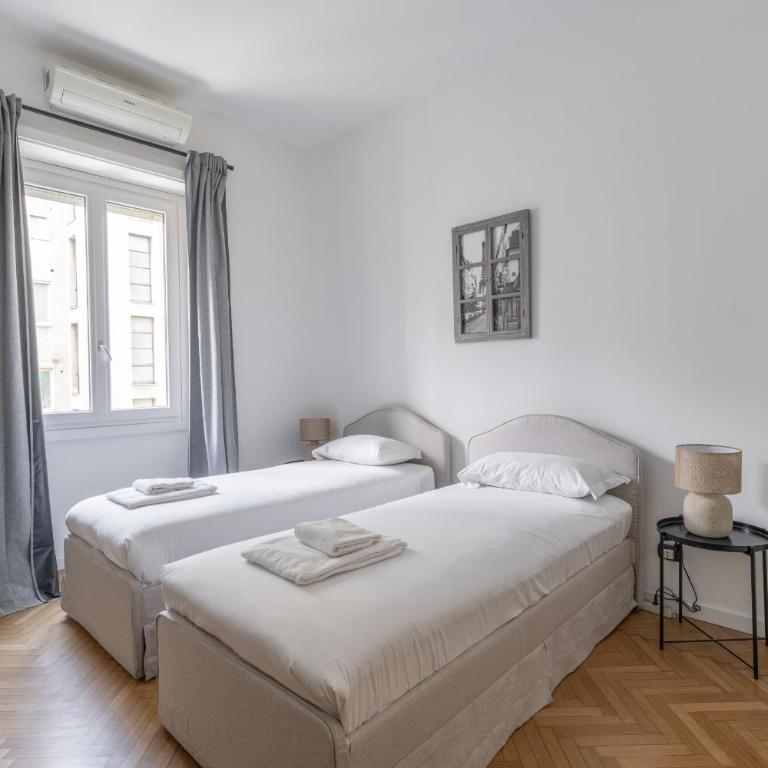 Luxury 4 bedrooms apartment in the center of Milan - One-Bedroom Apartment - 26