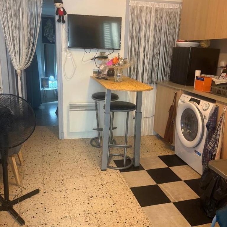 CHARMANT T1 BERRE LES ALPEs - Appartement 1 Chambre - 2