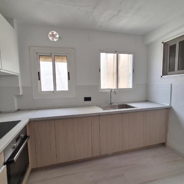 Primera Apartment in the City Center - Apartamento de 3 dormitorios - 5