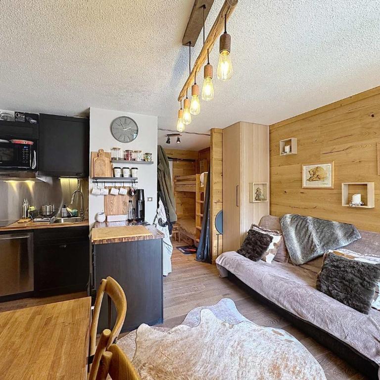 Beau 2 pièces rénové 4 pers, 3 flocons Or, parking gratuit - Apartamento de 1 dormitorio - 1